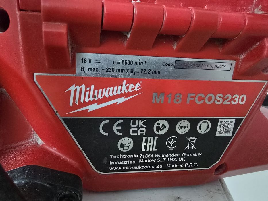Milwaukee FCOS230 
MILWAUKEE M18 FCOS230