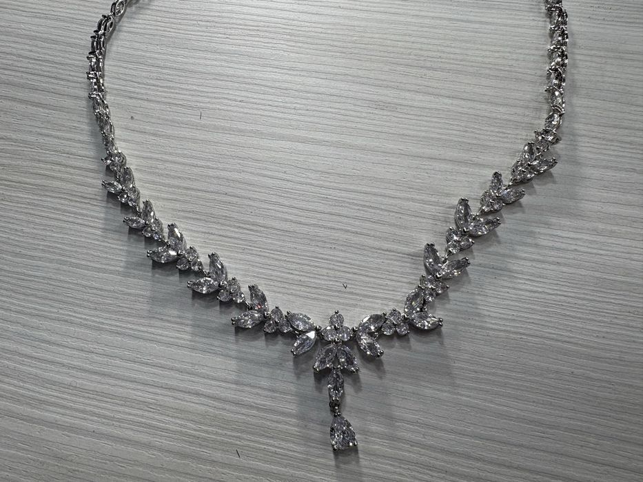 Сребристи/ посребрени бижута