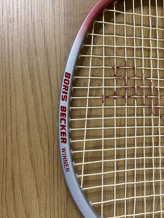 Легендарна тенис ракета на Борис Бекер