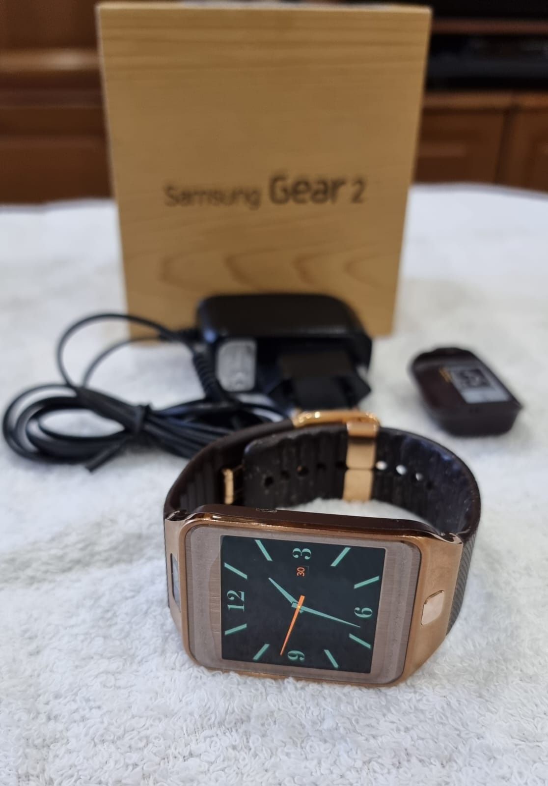 Часы Samsung Gear 2