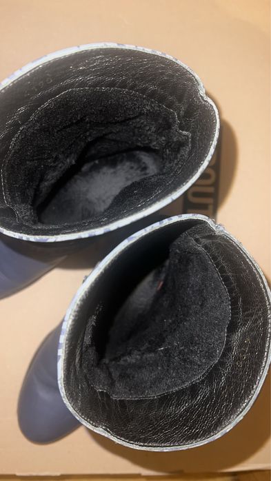 Ghete piele naturala cu tinte si imprimeu deosebit
