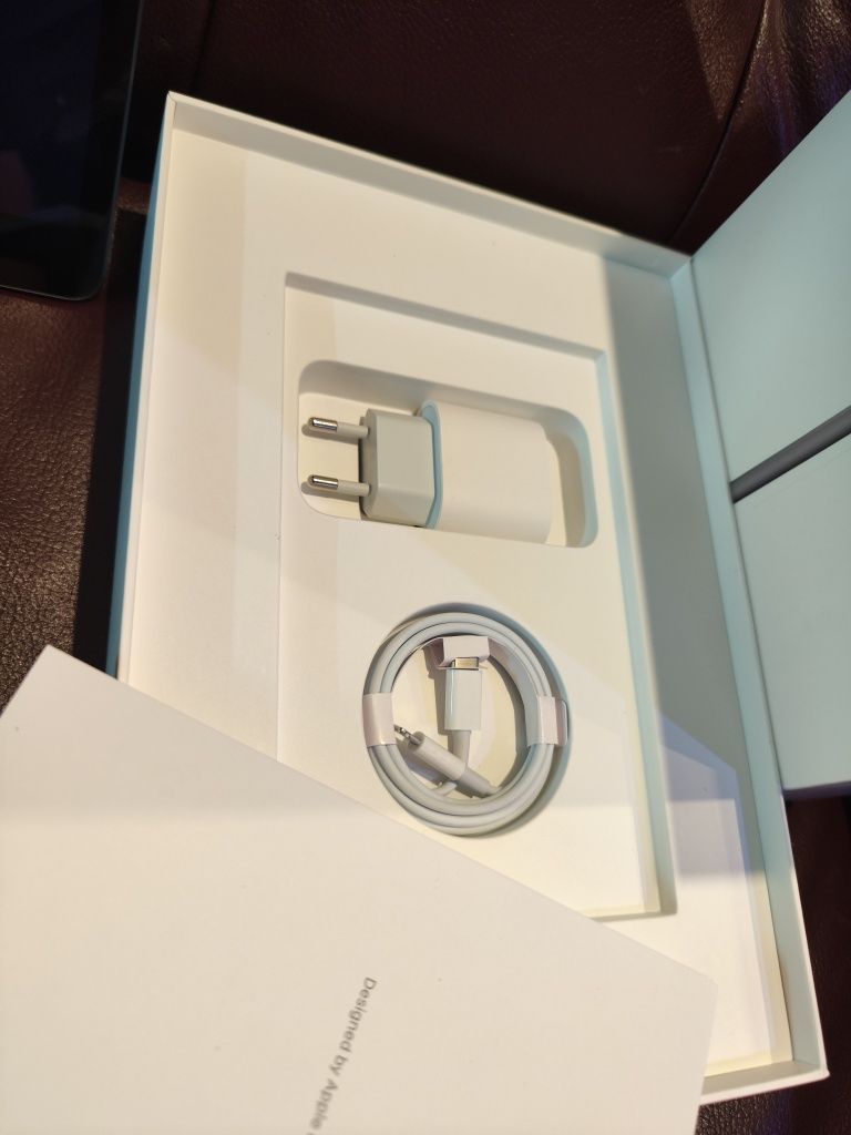 Vand iPad 9,  10.2 2021 Cellular, ipad gen 9, 64GB