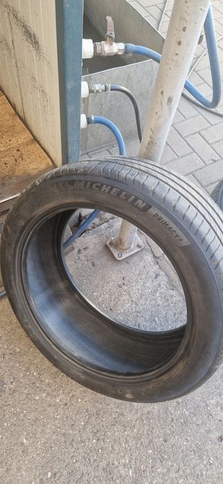Vand 1 set de cauciucuri Michelin 235 45 r18