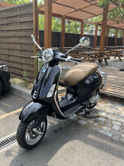 Piaggio Vespa Primavera 50 – 2021, doar 1271 km!