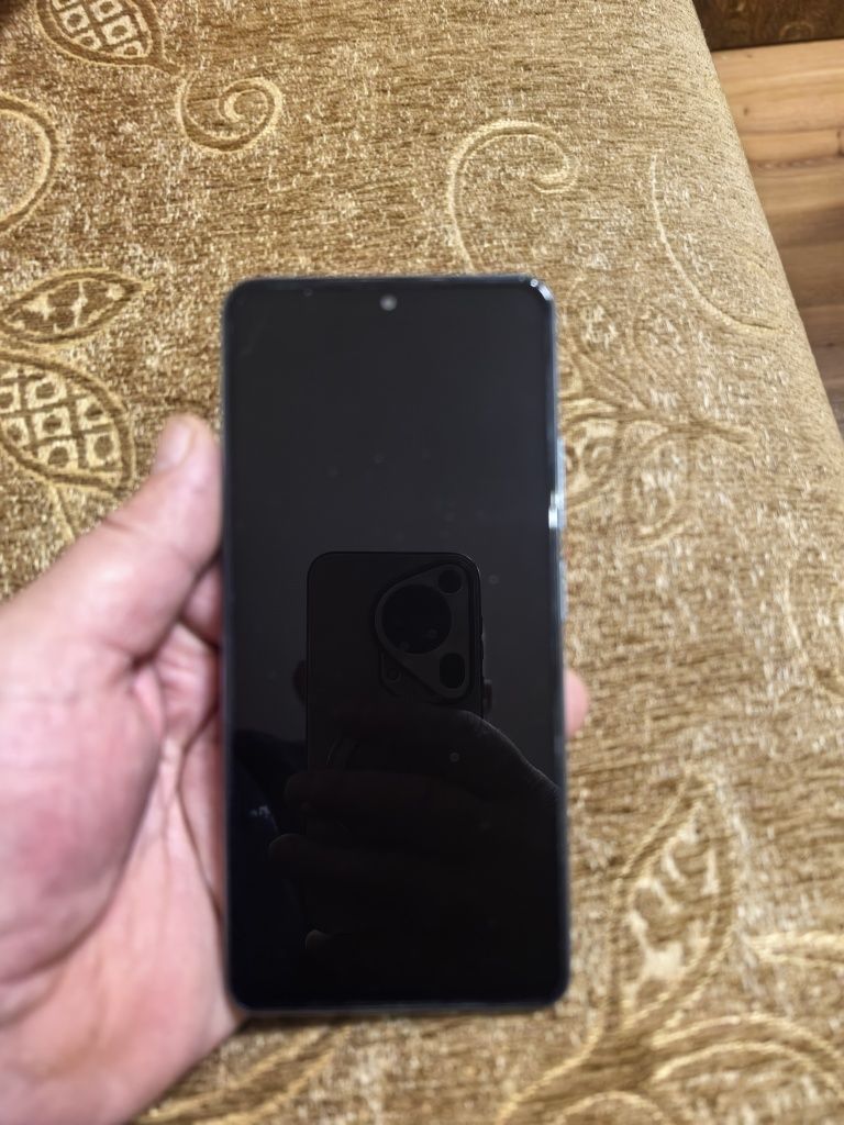 Продавам xiaomi m11i