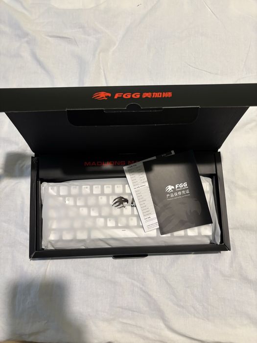 MAD 60 HE White Basic клавиатура