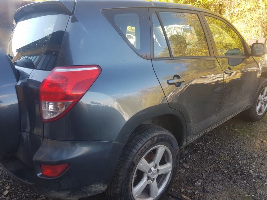На Части! Toyota Rav 4 2.2 D-4D 136hp Тойота Рав 4 д-4д