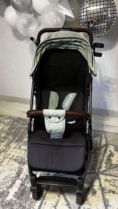 Коляска прогулочная