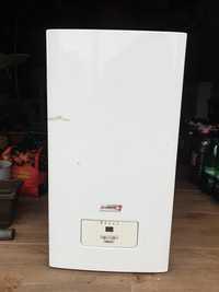 Vand centrala electrica marca PROTERM, 6KW