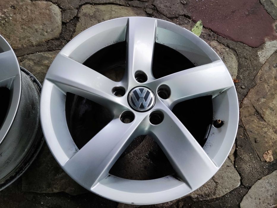VW Passat 16 цола - 5x112 оригинални лети джанти Фолксваген 5х112