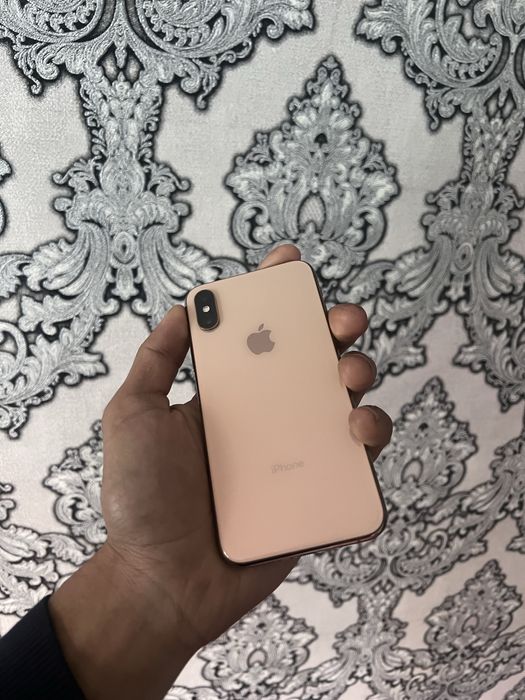 Iphone xs.     Sotiladi