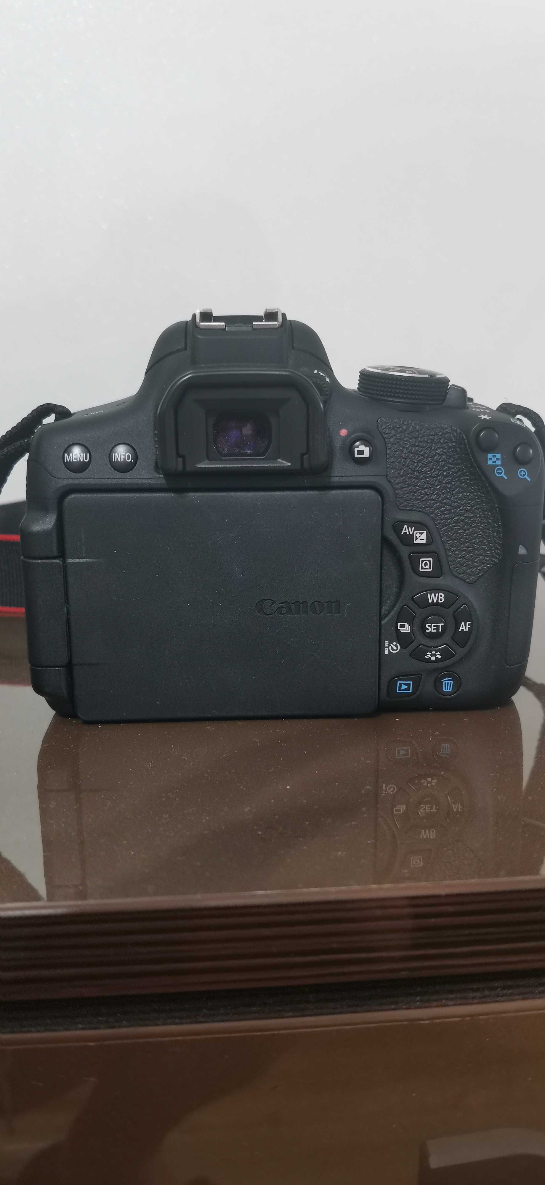 Canon EOS 750D срочно продаётся