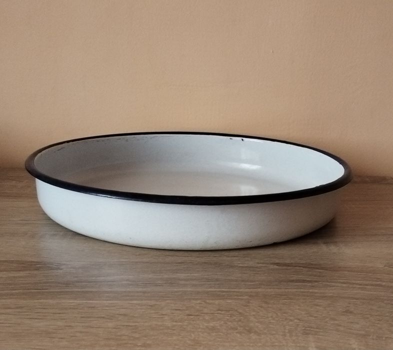 Тава  емайлирана