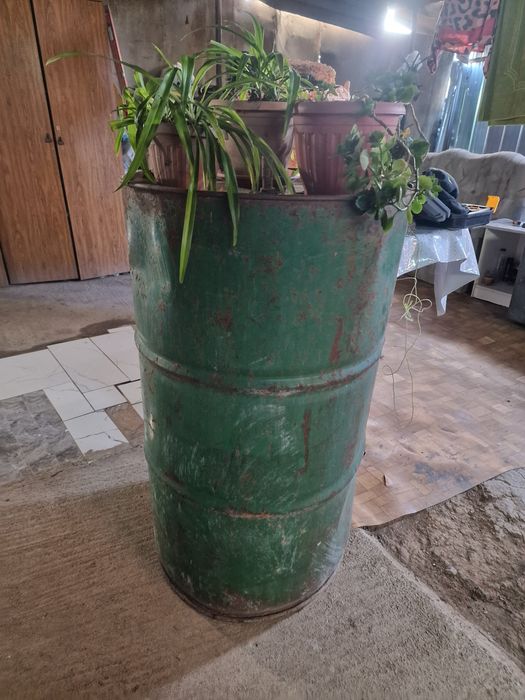 Продам бочки высота 93см