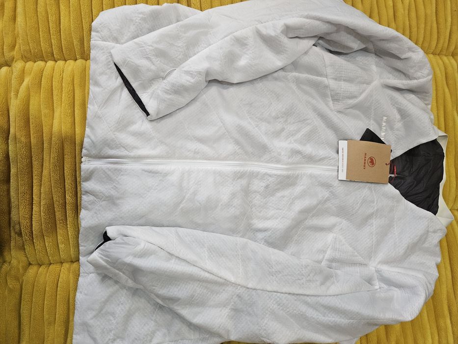 Mammut 3850 Insulated Jacket
 Ново Оригинално