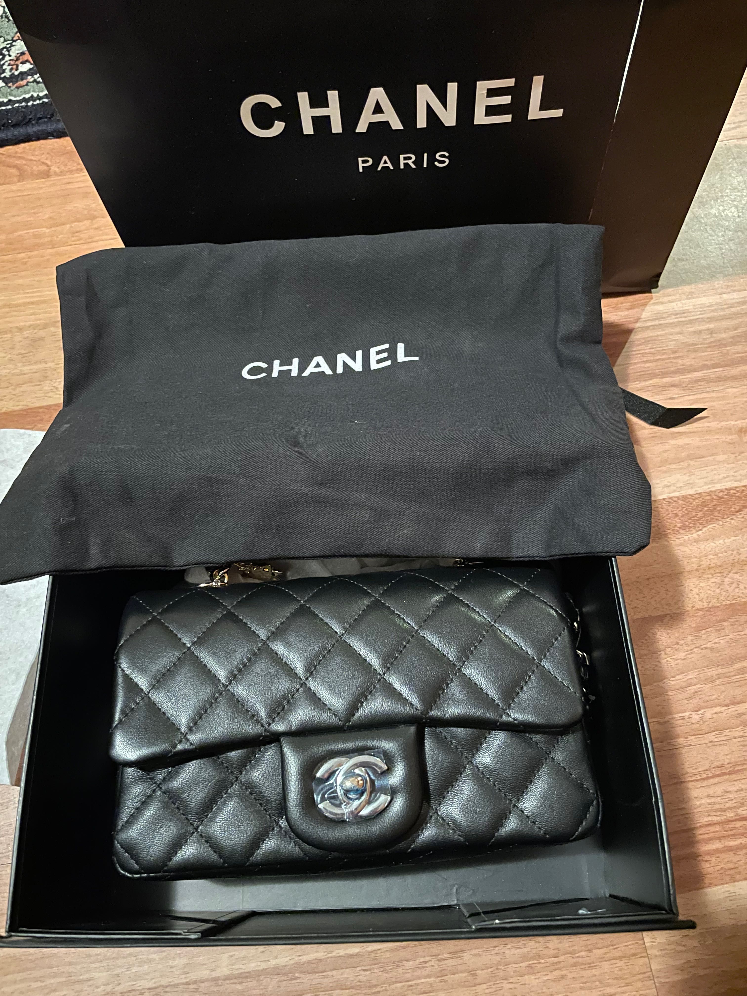 Дамска чанта CHANEL