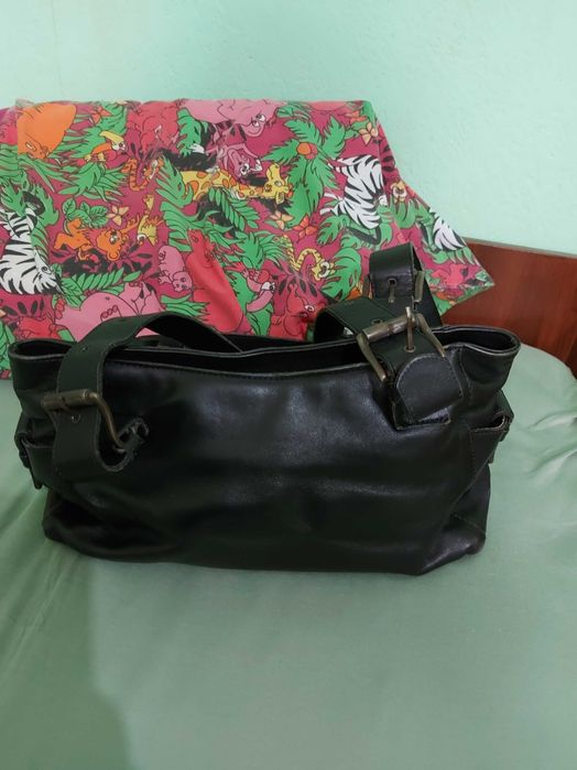 Дамска чанта естествена кожа