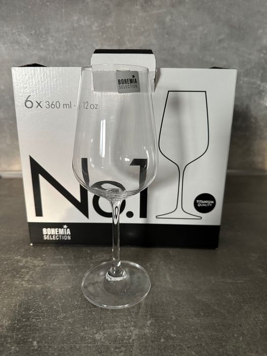 Чаши за вино Bohemia