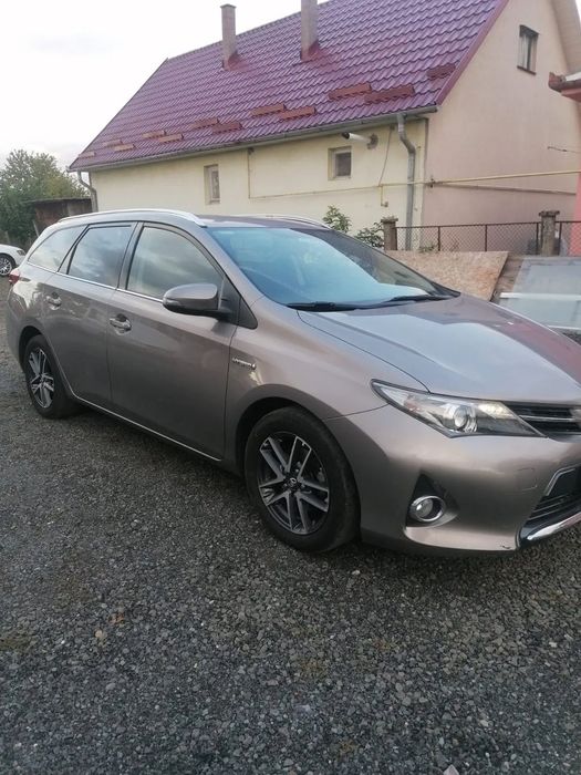 Toyota Auris Toyota auris hybrid 2015 inmatricular