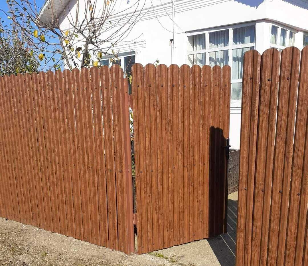 Construim garduri din sipca metalica, jaluzele, tabla, plasa si BCA