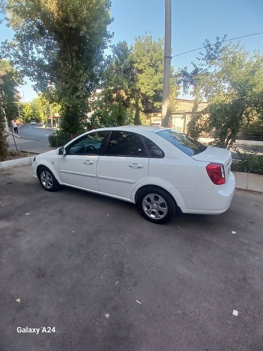 Lacetti Gentra 2014 года выпуска своя