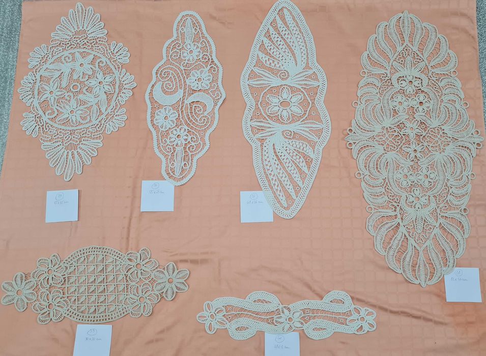 Vand diverse mileuri din macrame
