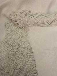 Старинна покривка  ръчно плетиво