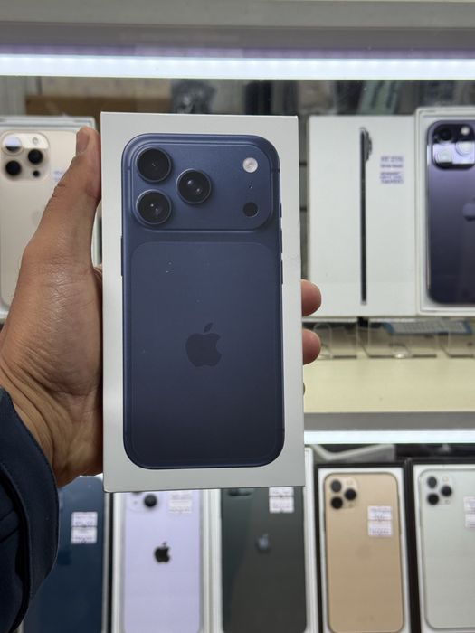  iPhone 17pro 5G 256gb QN/A deep blue absolutely new not activated