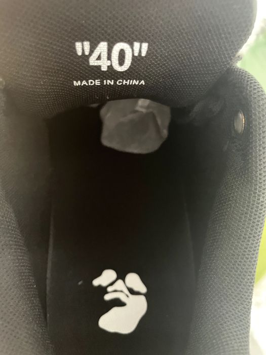 Off White Out Of Office Negru (DS)(DOAR 41)