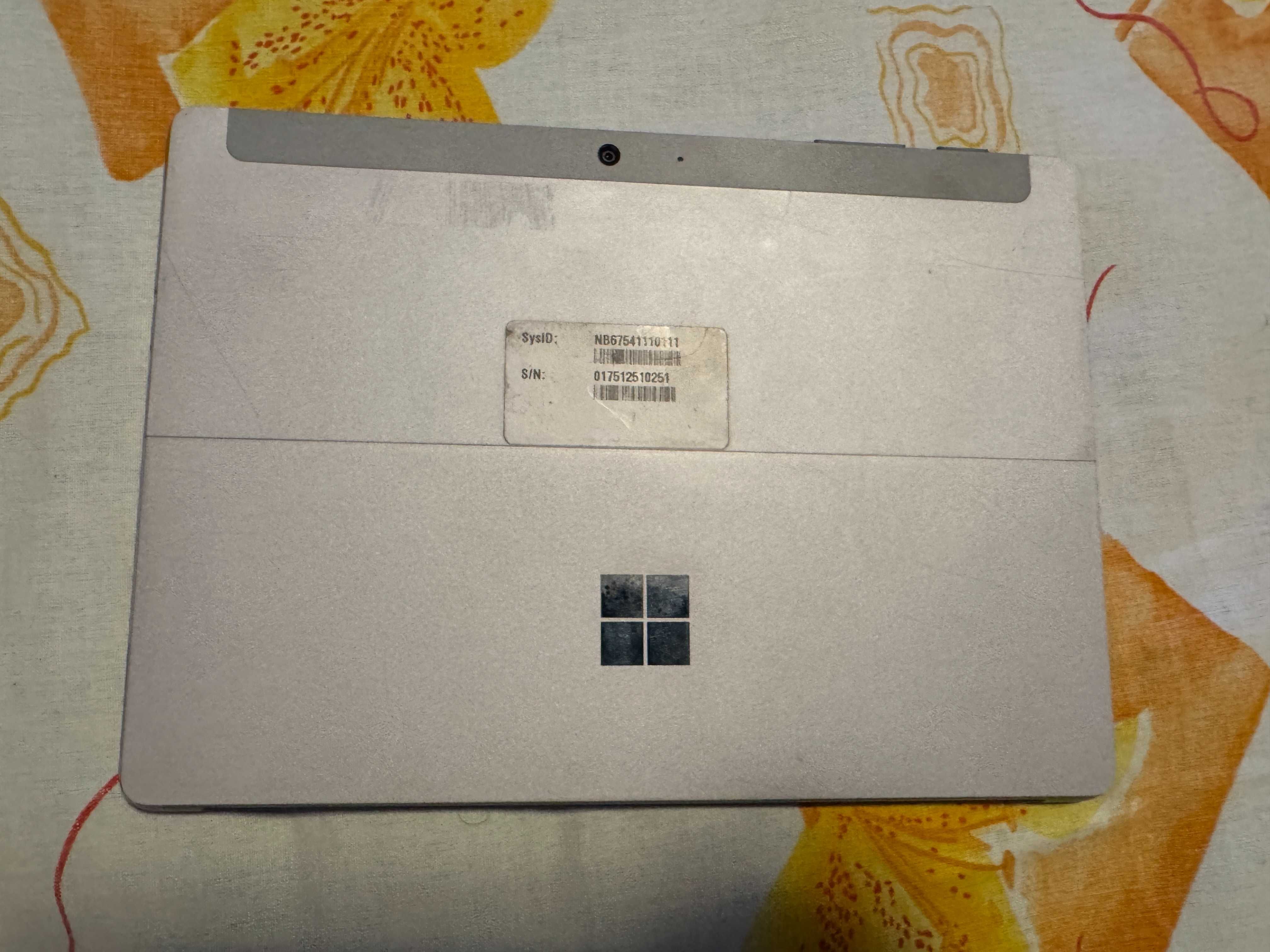 Tableta Microsoft Surface GO 2