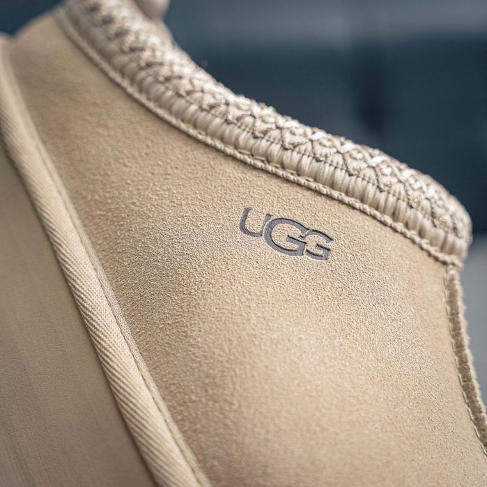 UGG Tazz Creme Dama