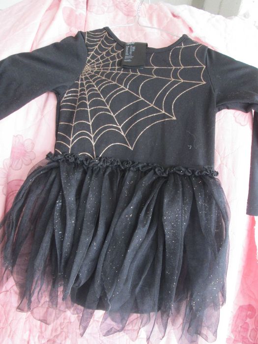 rochita Spider  H&M  super 86