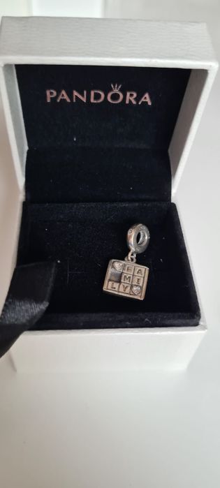 Vand Pandora diverse, colectie personala, NOI