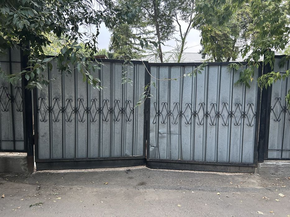 Продам ворото металл 45000тг