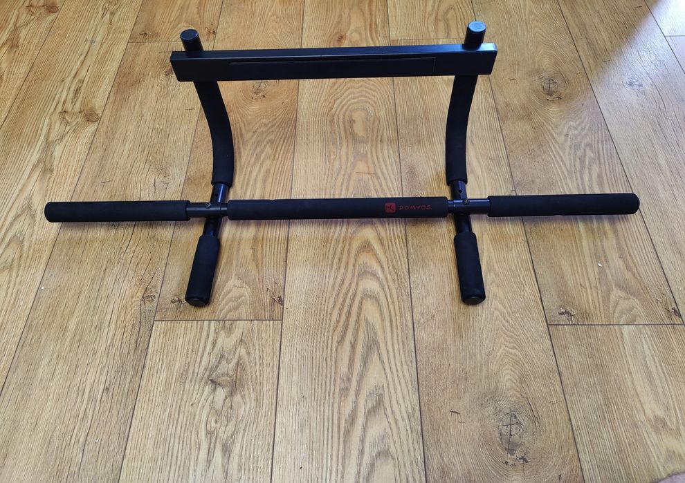 CORENGTH Pull Up Bar 500 - bară de tracțiuni Decathlon