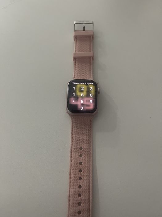 1-ак ұстадым заряткасы 98%болып тұр.Зарткасымен беремін каробкасы жог