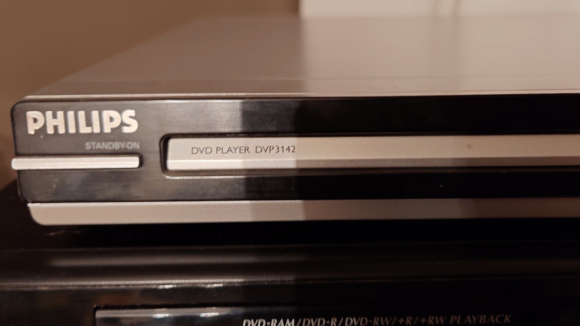 DVD Playere  Panasonic, Philips, PixelView si E-Boda