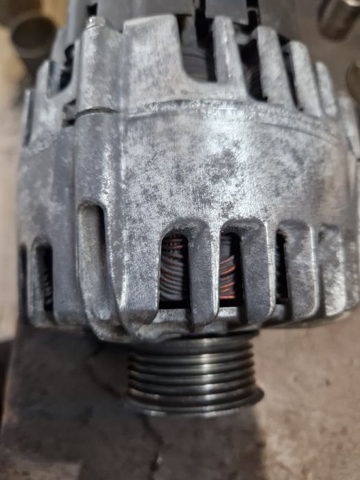 Алтернатор( динамо) 150 A VALEO TG15C095 / Audi A4, Q5