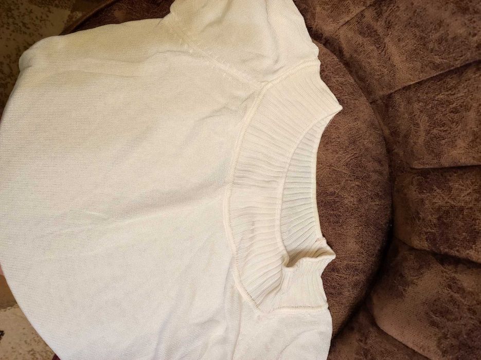 Vand bluze marime S, Stare foarte buna, pret 30lei