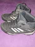Боти adidas 38номер
