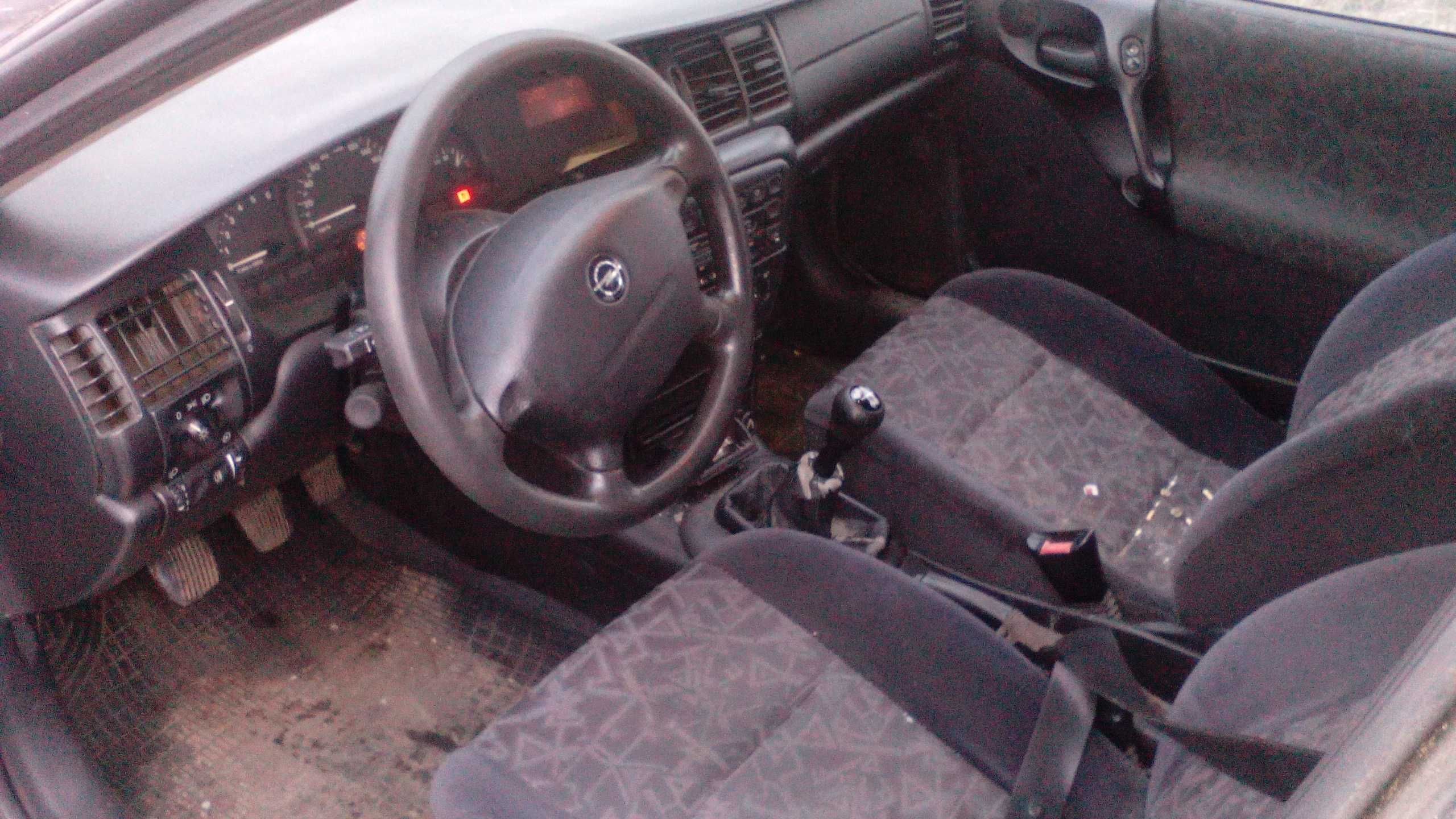 Opel Vectra 2.0DI 16V 82кс. НА ЧАСТИ / Опел Вектра 2.0DI 82кс НА ЧАСТИ