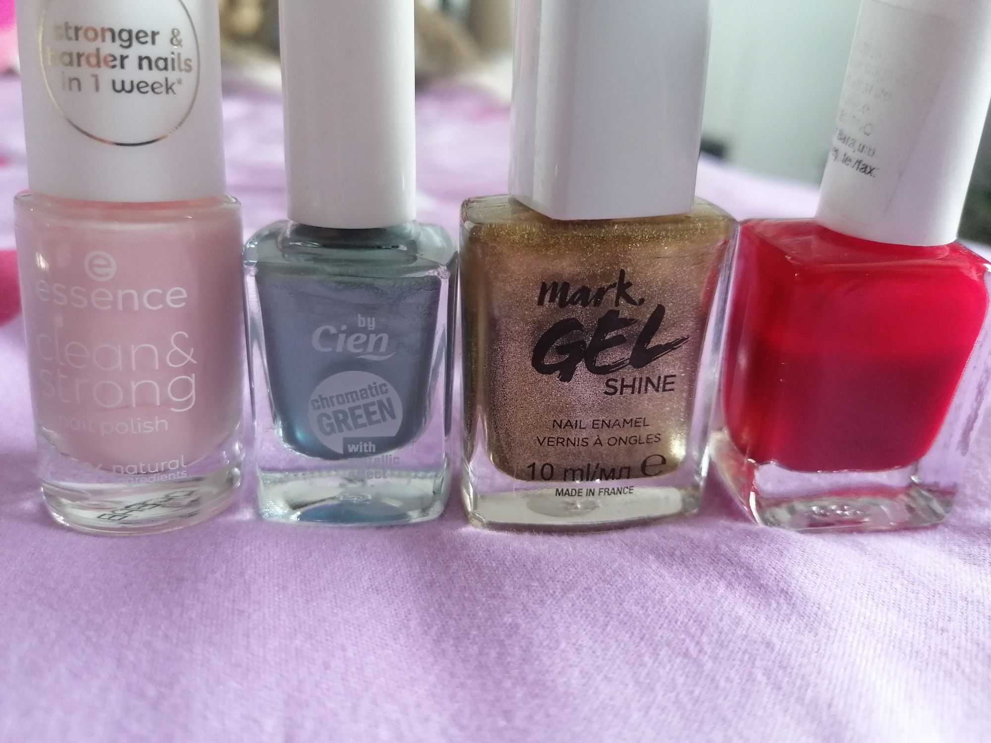 LOT MACHIAJE(rimel, rujuri, oja, eyeliner)