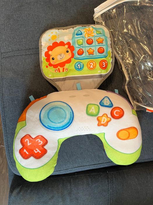 Подпори за бебе и възглавничка за коремче