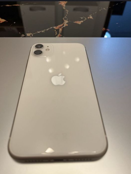Vand iphone 11 128 de gb