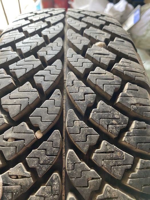 Гуми за бус Lassa  205/70/R15