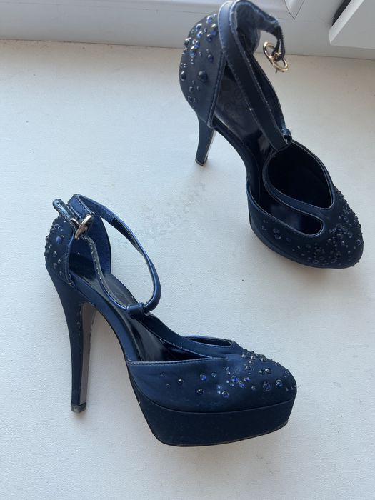 Продам туфли темно-синего и зеленого цвета