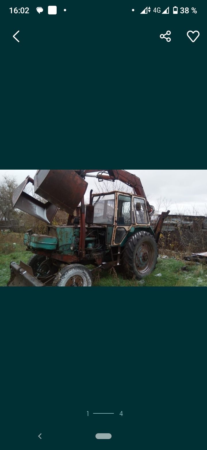 Трактор ЮМЗ в нормальном рабочем состоянии