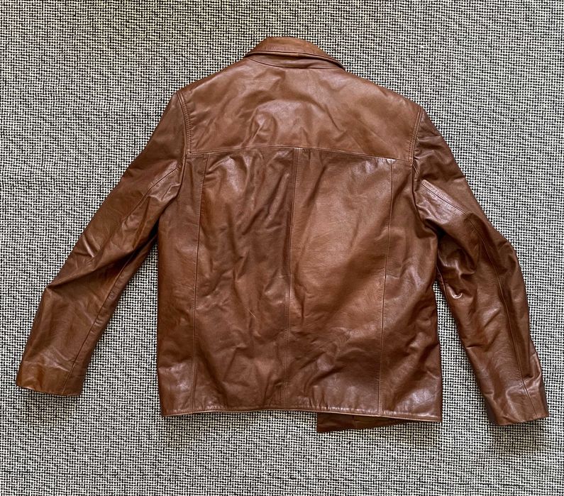 Мъжко кожено яке. Размер М. Кафяво