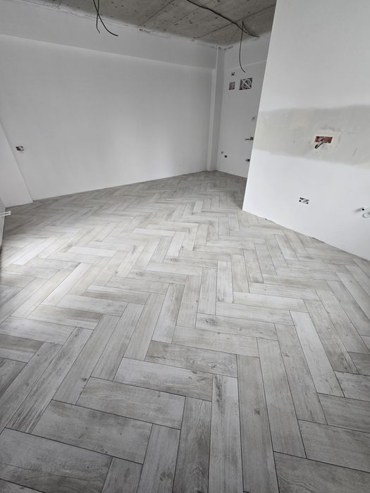 OFERTĂ !!! Garsoniera la 90 m de plajă Mamaia Nord