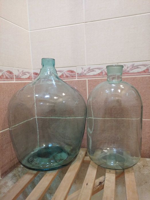 Бутыль для вина. 11L и 23L.